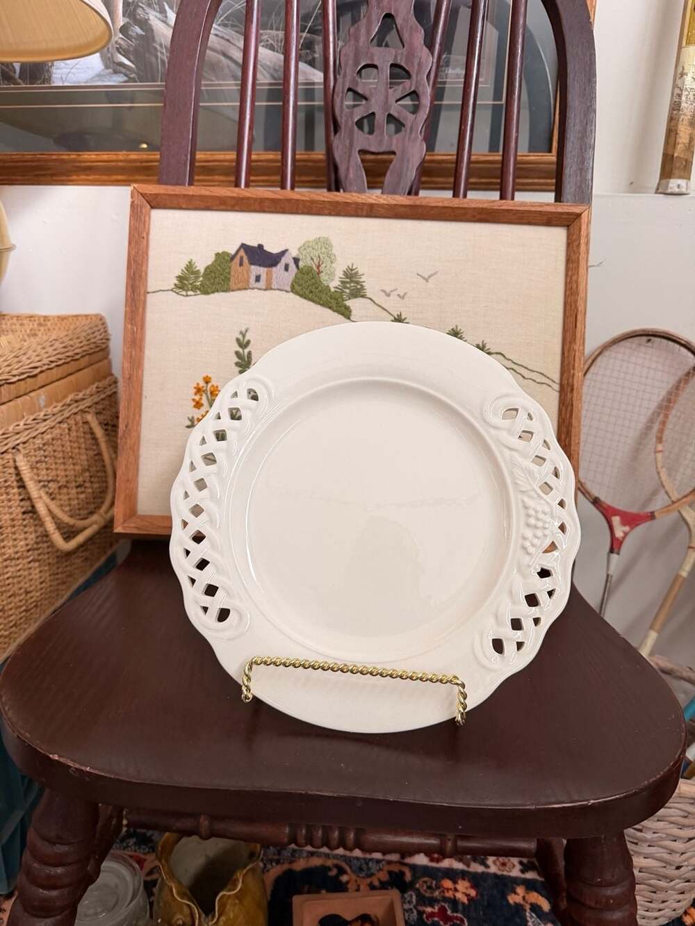 Vintage White Pierced Lattice Grape Dinner Plate Italian Pier 1 Imports Decor